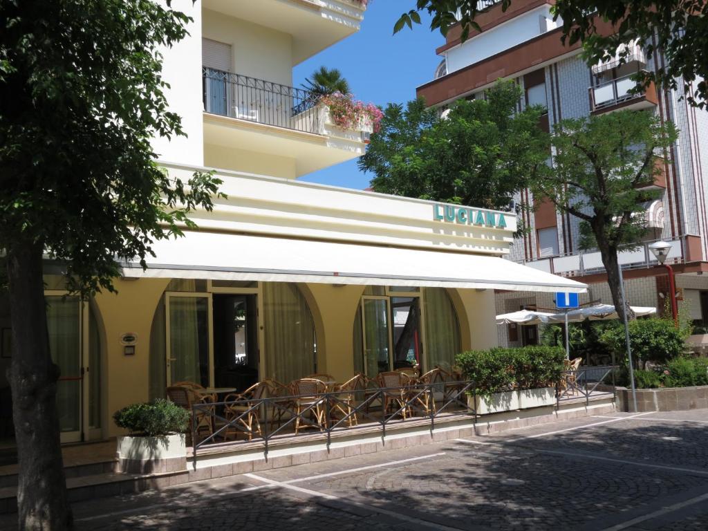 Budova, kde se hotel nachází