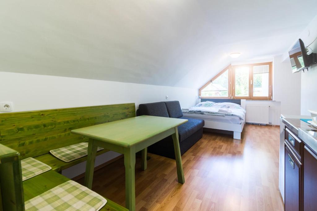 Apartments Henigman - Apartamento De Estudio