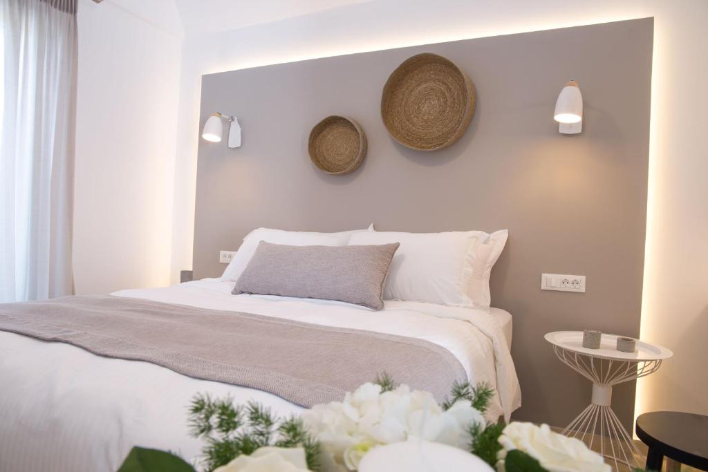 Cama o camas de una habitación en Louis Studios Santorini