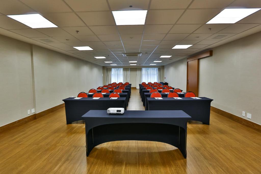  Quality Hotel & Suites Brasília