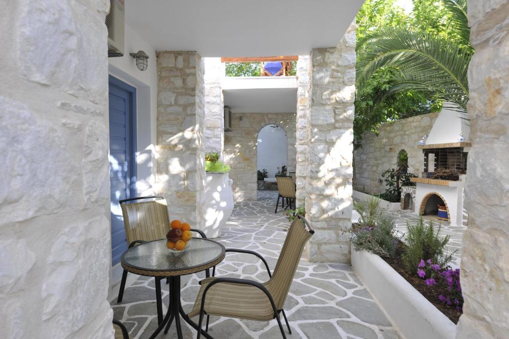 Patio nebo venkovní prostory v ubytování Alexandros Studios