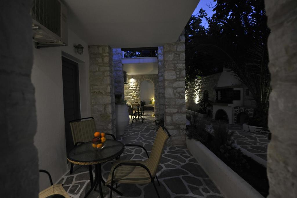 Patio nebo venkovní prostory v ubytování Alexandros Studios