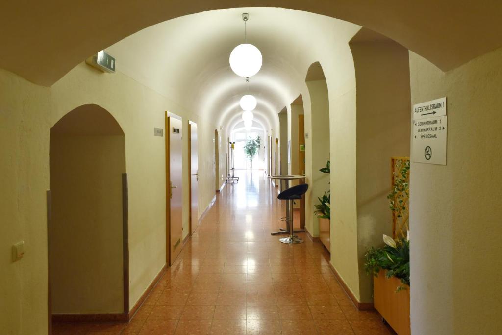 Fotografia z galérie ubytovania Junges Hotel Tulln - NÖ Jugendherbergswerk v destinácii Tulln