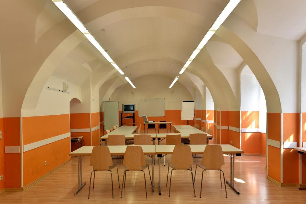 Fotografia z galérie ubytovania Junges Hotel Tulln - NÖ Jugendherbergswerk v destinácii Tulln
