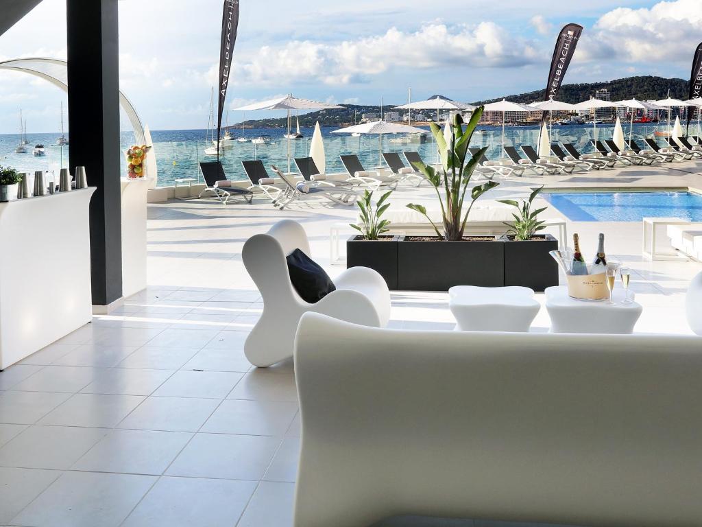 AxelBeach Ibiza Suites Apartments Spa and Beach Club - Adults ...