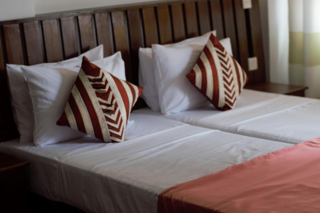 Cozy Sea view Inn - 3