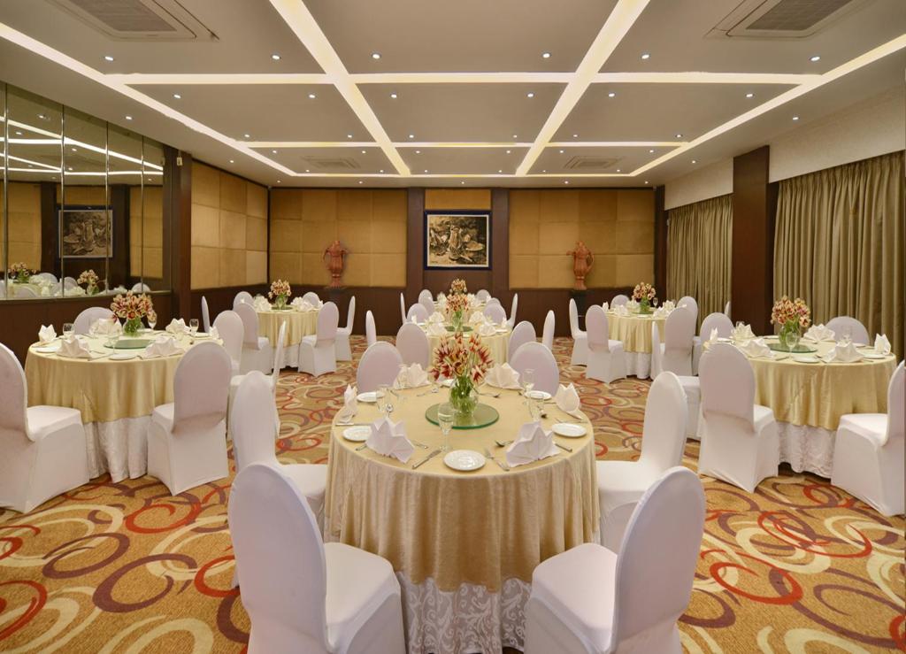 Fotografie z fotogalerie ubytování Golden Tulip Srinagar v destinaci Šrínagar