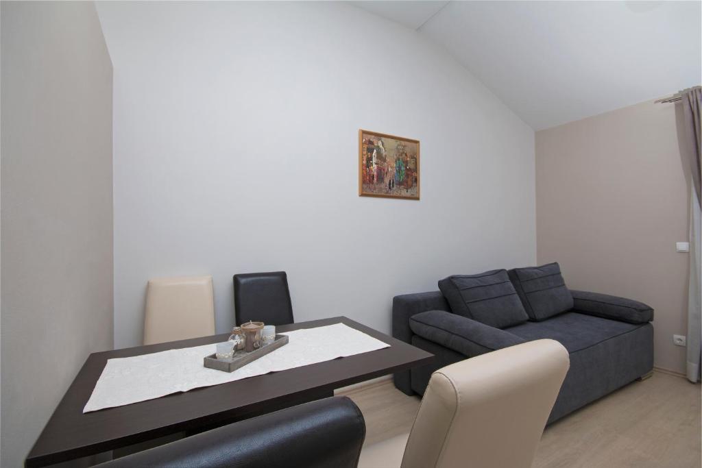 Posedenie v ubytovaní Sea View Apartment Gin Brela