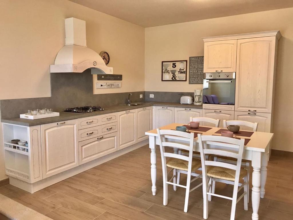 Kuchyň nebo kuchyňský kout v ubytování Casa Bardalla
