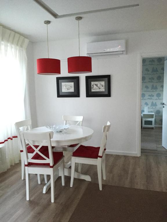 Horta dos Cedros - 16