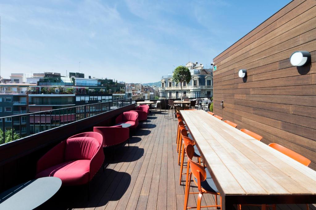 The Corner Hotel - Resim 26