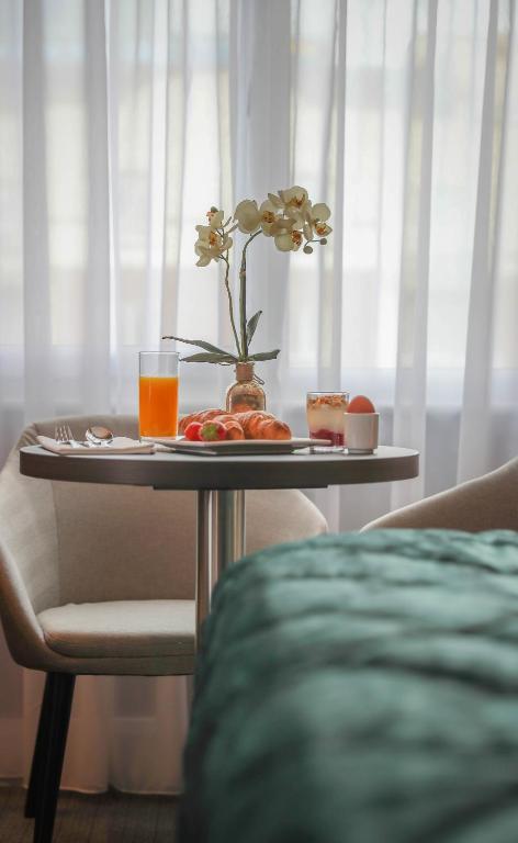 Posezení v ubytování Grand Canal Hotel