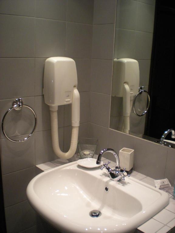 Koupelna v ubytování Palio Eleotrivio Guesthouse