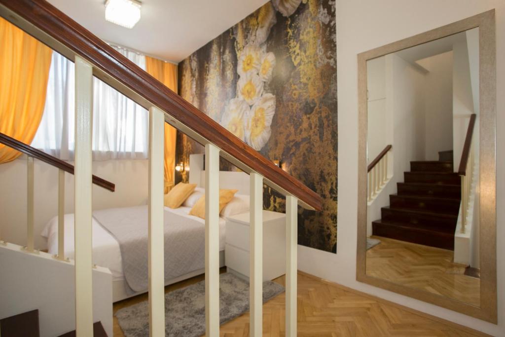Postel nebo postele na pokoji v ubytování Apartment & Room Split Lea