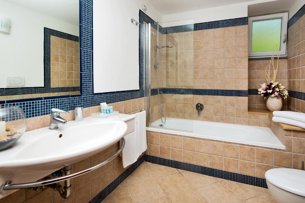 Koupelna v ubytování Hotel Villa Ceselle