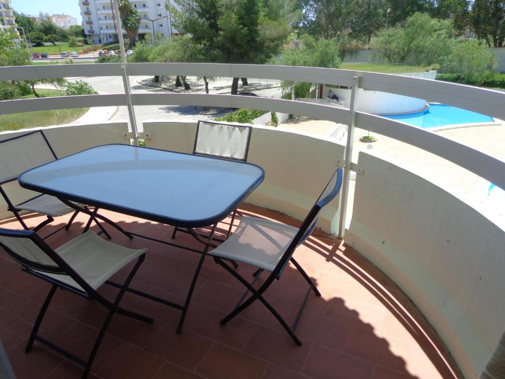 En balkon eller terrasse på T2 50m da Praia