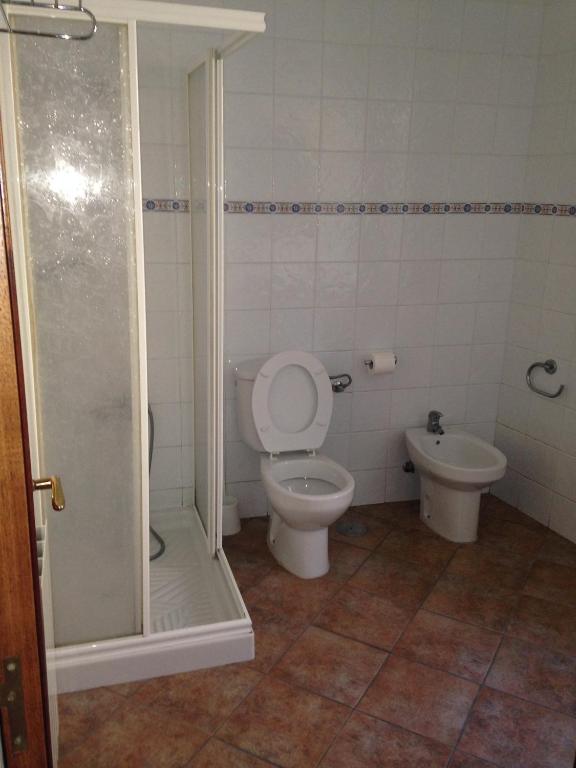 A bathroom at Pension Meson Paz