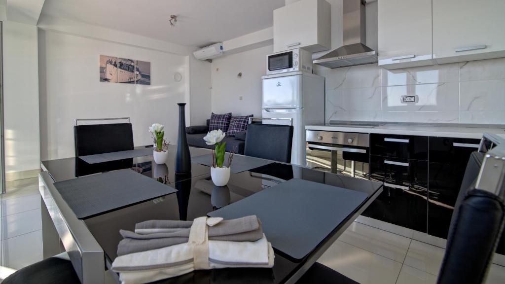 Apartments Maris Senj - Apartamento Con Terraza