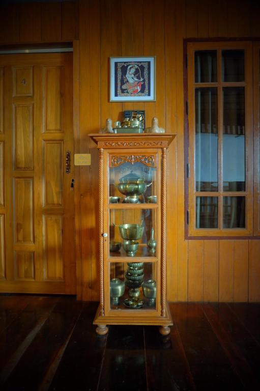 The history cafe' & guesthouse - 3