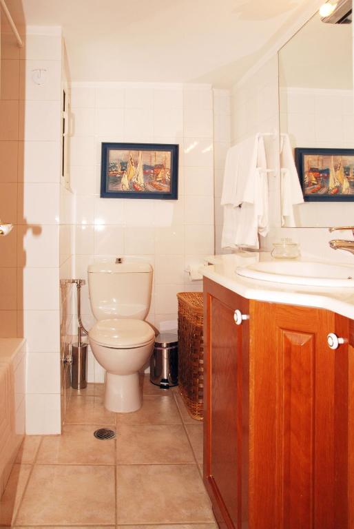 Kúpeľňa v ubytovaní Acropolis View Luxury Suite