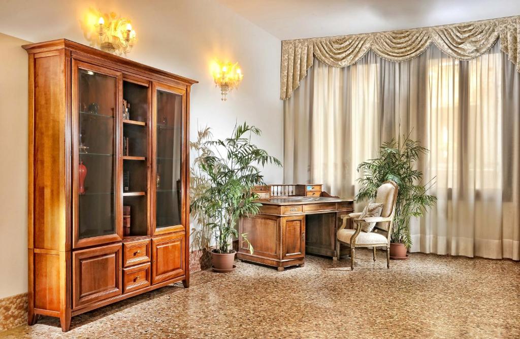 Palazzo Vitturi 3*
