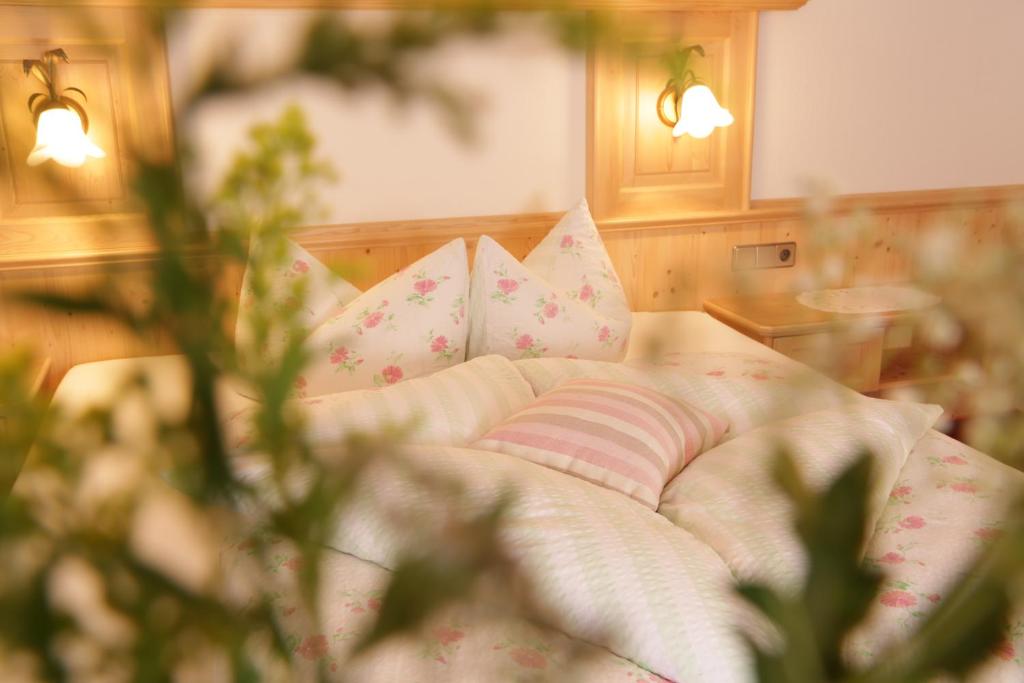 Theresenhof - Deluxe Double Room With Balcony - No Pets Allowed
