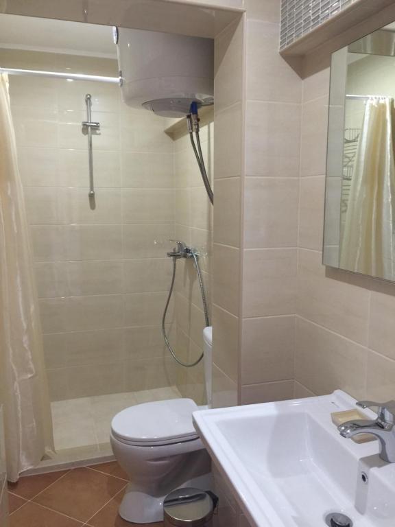 Villa Alla Bed and Breakfast - Appartement Met Uitzicht Op De Bergen