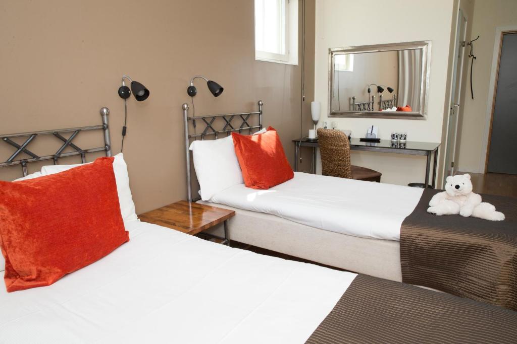 Maude´s Hotel Enskede Stockholm - Resim 15