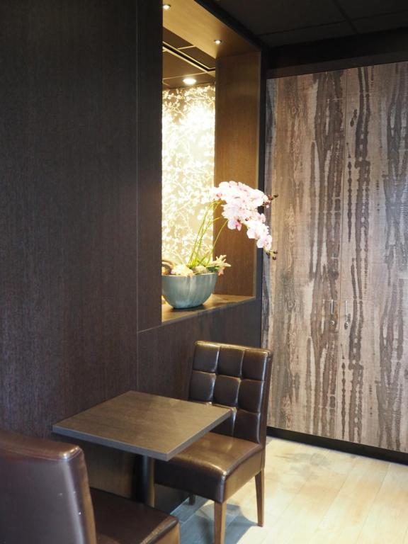 Blossoms City Hotel - Resim 11