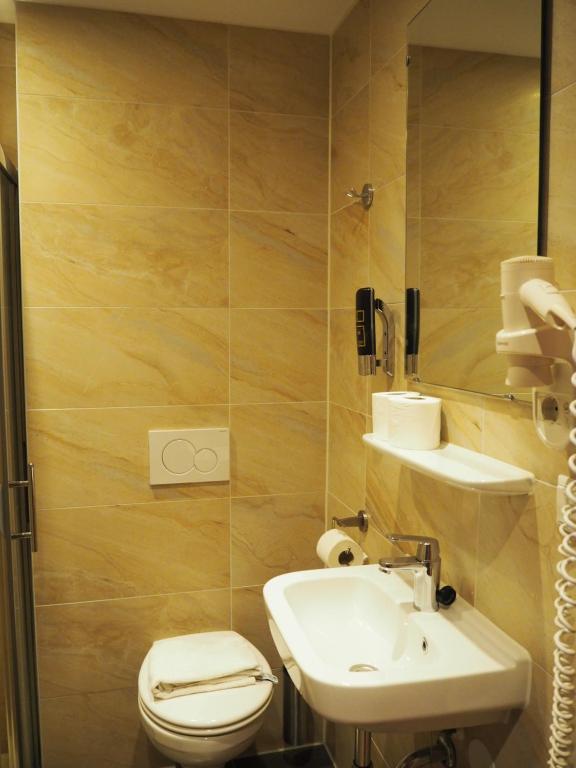 Blossoms City Hotel - Resim 32