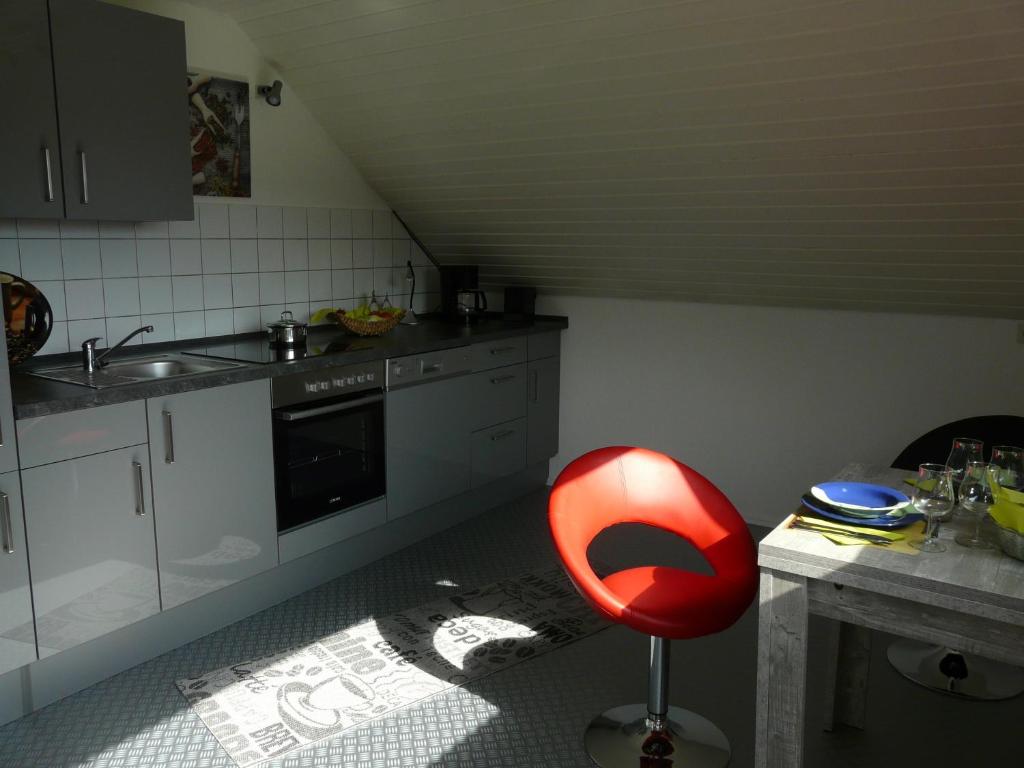 Kuchyň nebo kuchyňský kout v ubytování Stadt trifft Land