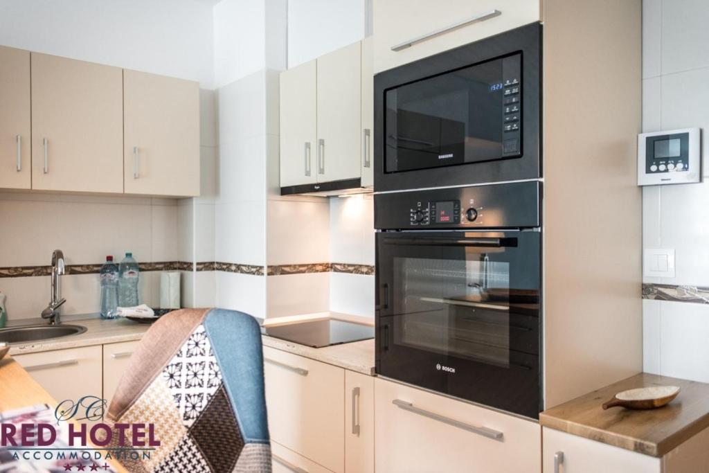 Red Hotel Accommodation - Appartement De Première Salle