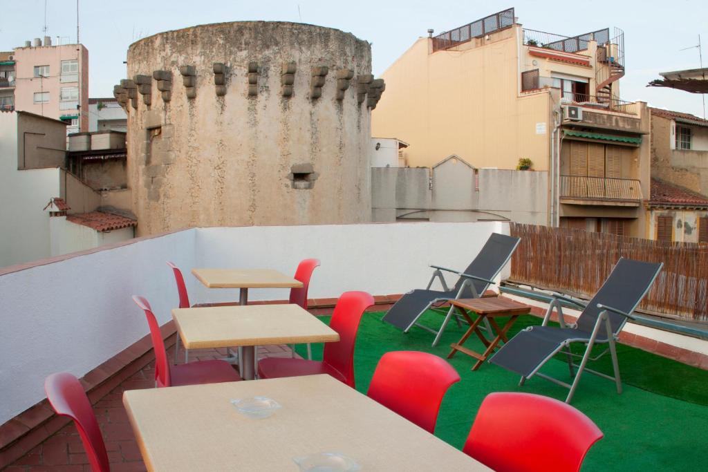 Hostal Portofino - Apartment With Terrace