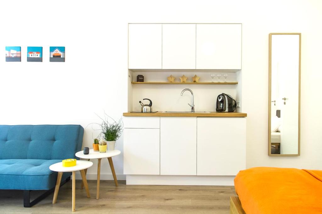 Kuchyňa alebo kuchynka v ubytovaní Garden Studio