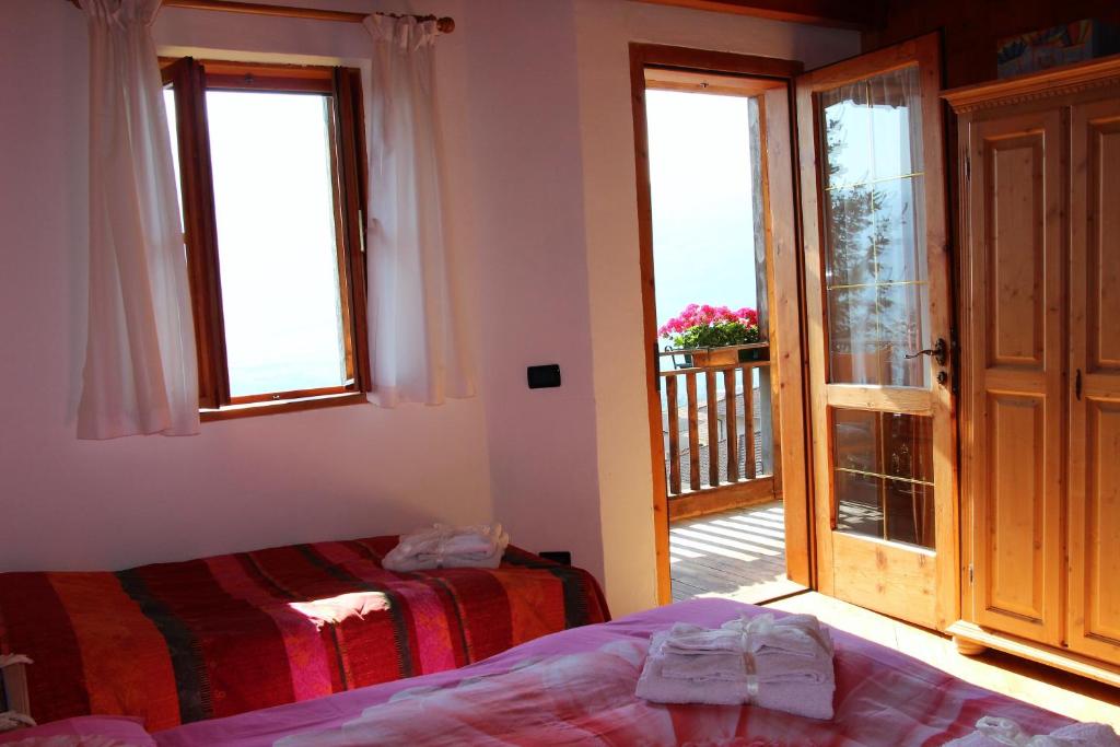 Łóżko lub łóżka w pokoju w obiekcie B&B Casa Delle Fate