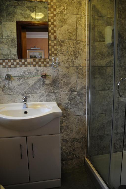 Cricklewood Lodge Hotel - Resim 14