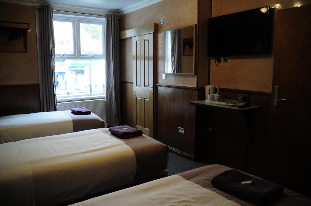 Cricklewood Lodge Hotel - Resim 24