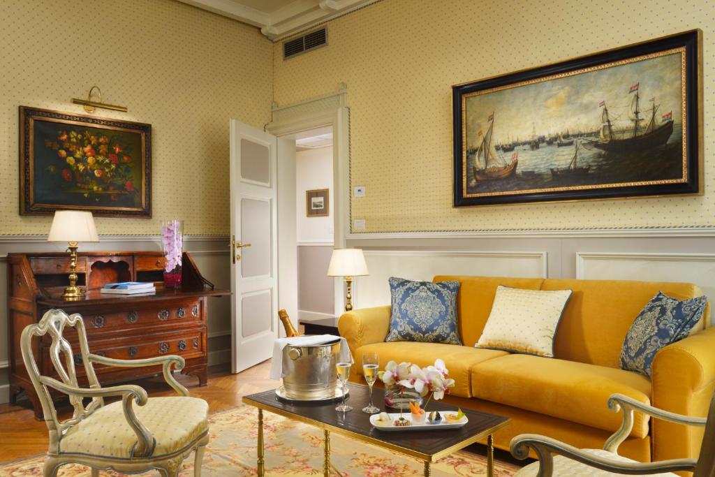 Posezení v ubytování Royal Hotel Sanremo