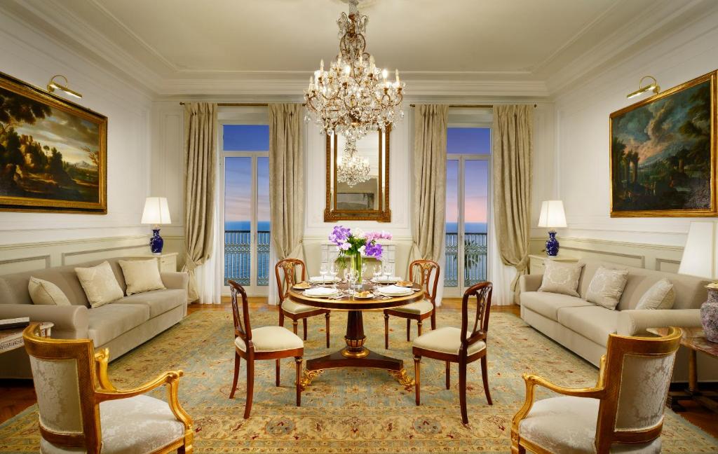 Posezení v ubytování Royal Hotel Sanremo