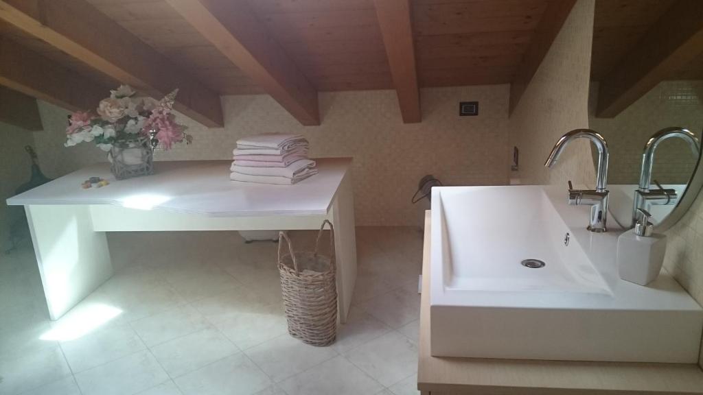 Koupelna v ubytování Casa dei Mulini