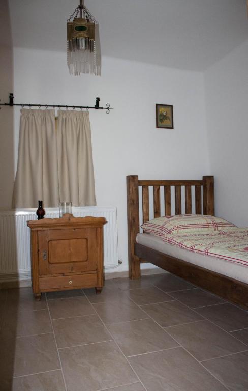 Łóżko lub łóżka w pokoju w obiekcie Holiday Home Melinda