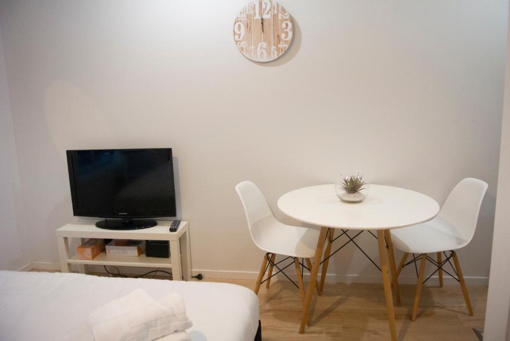 Snug Studio in the heart of the city - Resim 11