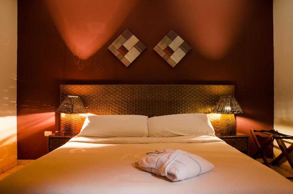 Postel nebo postele na pokoji v ubytování Hotel Vistalmar
