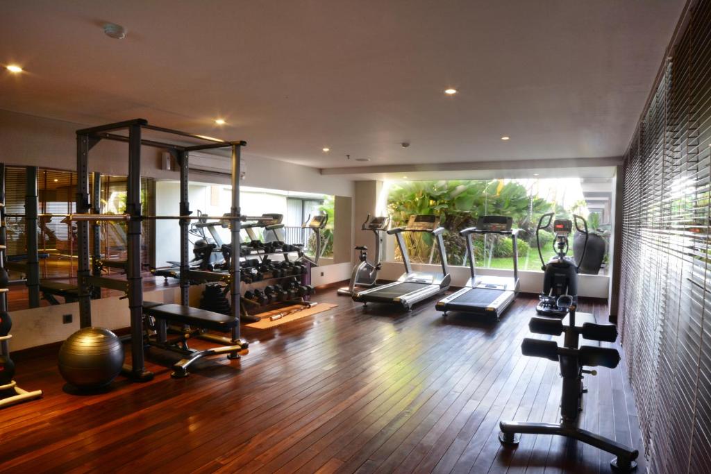 The fitness centre and/or fitness facilities at The Nest Hotel Nusa Dua