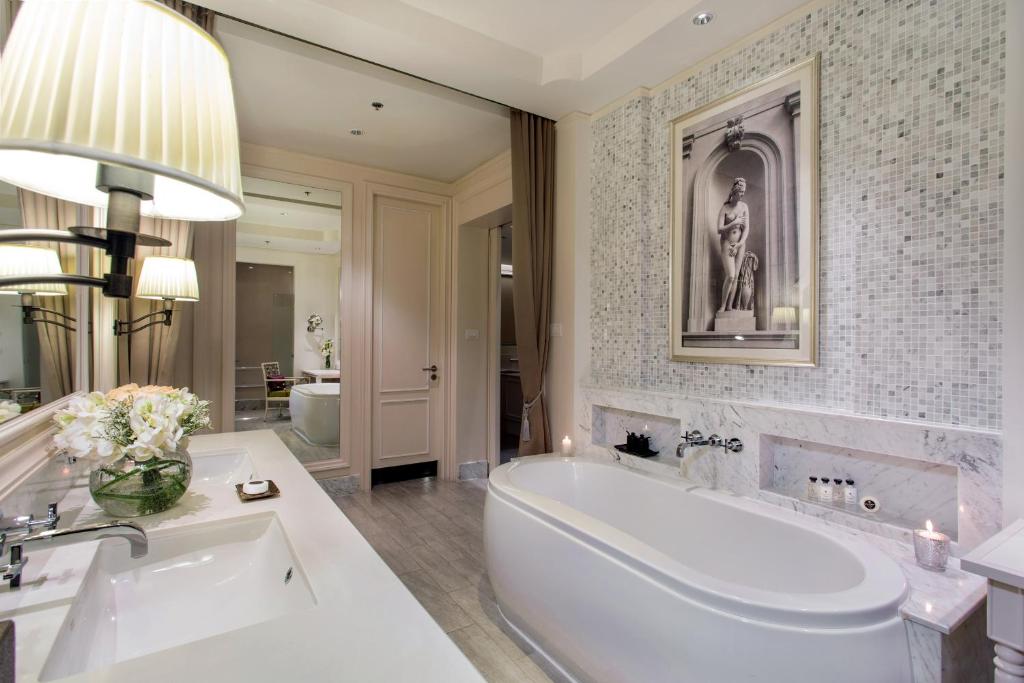 U Sathorn Bangkok - 13