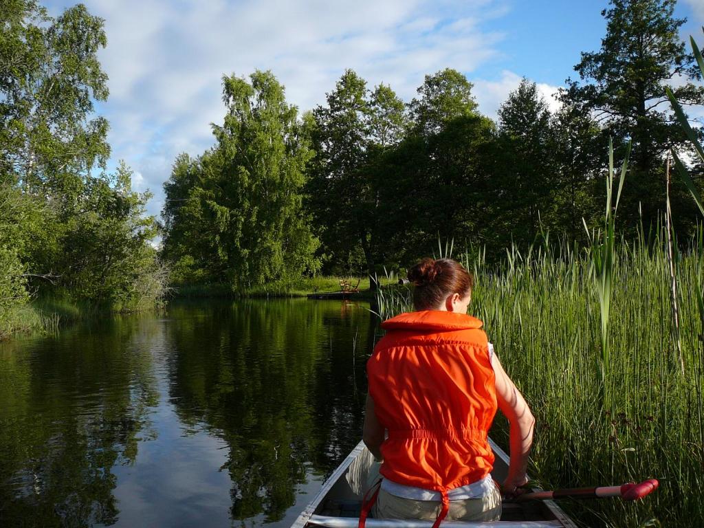 Výhled na řeku, která protéká v blízkosti hostelu