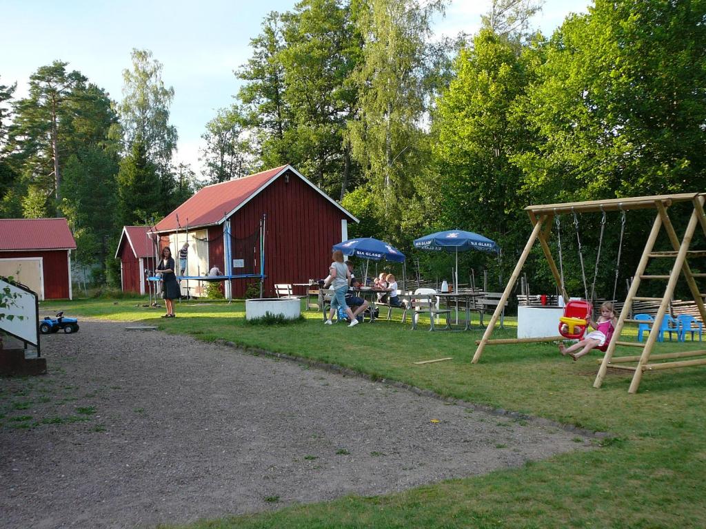Herní místnost nebo prostor pro děti v ubytování Lönneberga Vandrarhem & Hostel