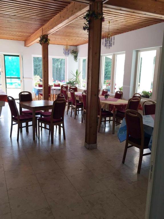 Restaurace v ubytování Tahiti Vendégpark