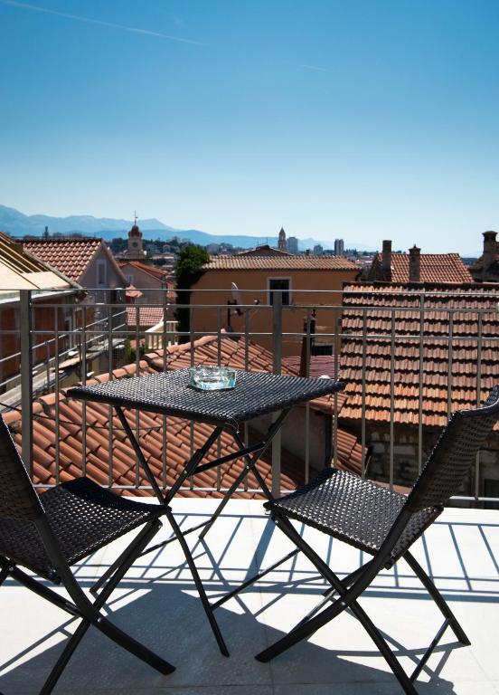 Nera luxery Apartments - Apartment With Balcony