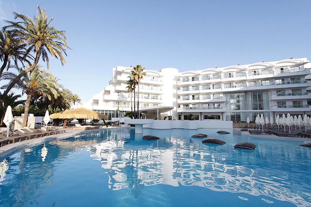 Hotel Rei Del Mediterrani Palace, Playa de Muro – Bijgewerkte ...